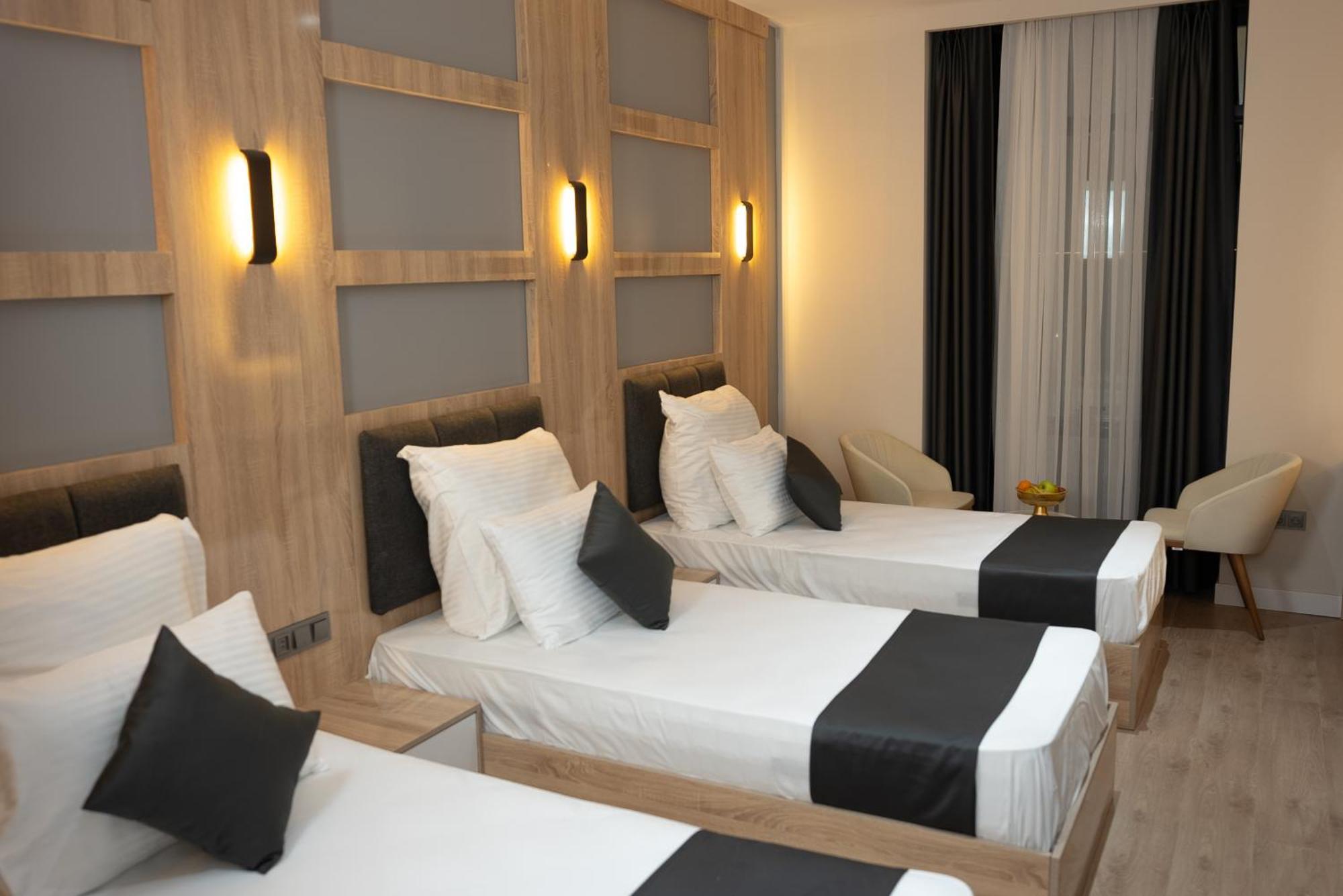 Golden River Hotel By Continent Arnavutkoy Exterior foto